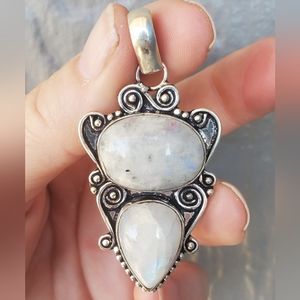 New Rainbow Moonstone 925 Silver Pendant.